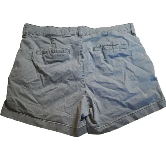 Gap Shorts Womens Size 10 Khaki Green Cotton Distressed Cuffed Pockets - Picture 2 of 5